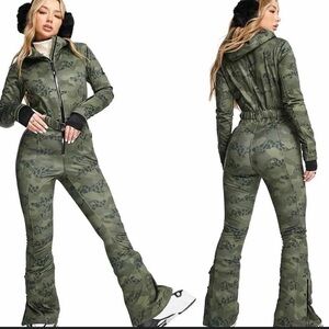 ASOS 4504 Women’s Olive Camo Ski Snow Suit with Belt (6)
